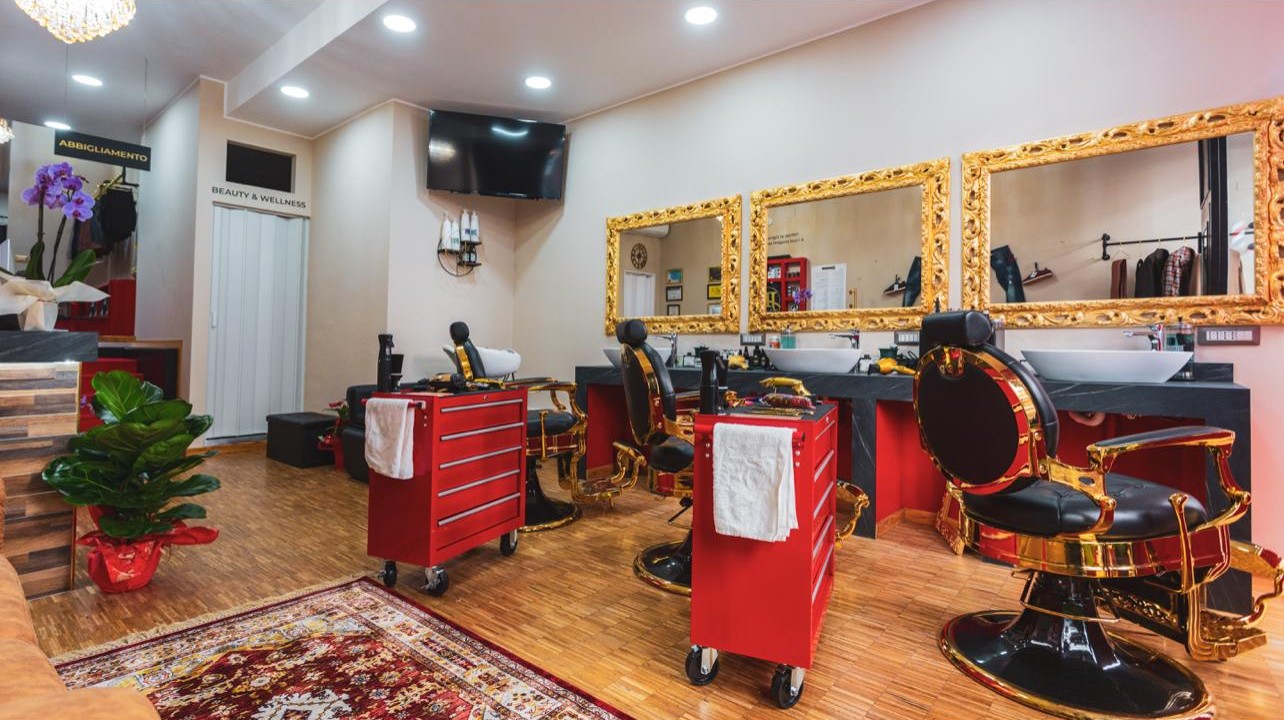 Jeans & Barber Interior